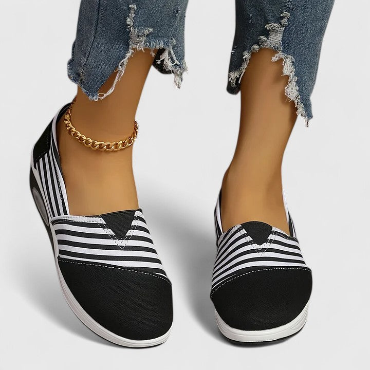 Julia | Comfort Sneakers