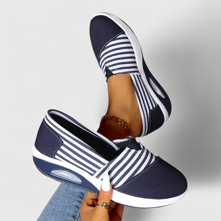 Julia | Comfort Sneakers