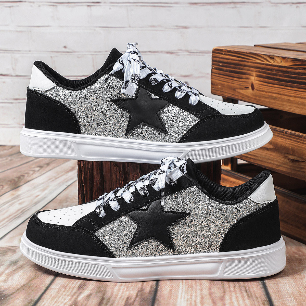 Hako | Lace-Up Running Sneakers