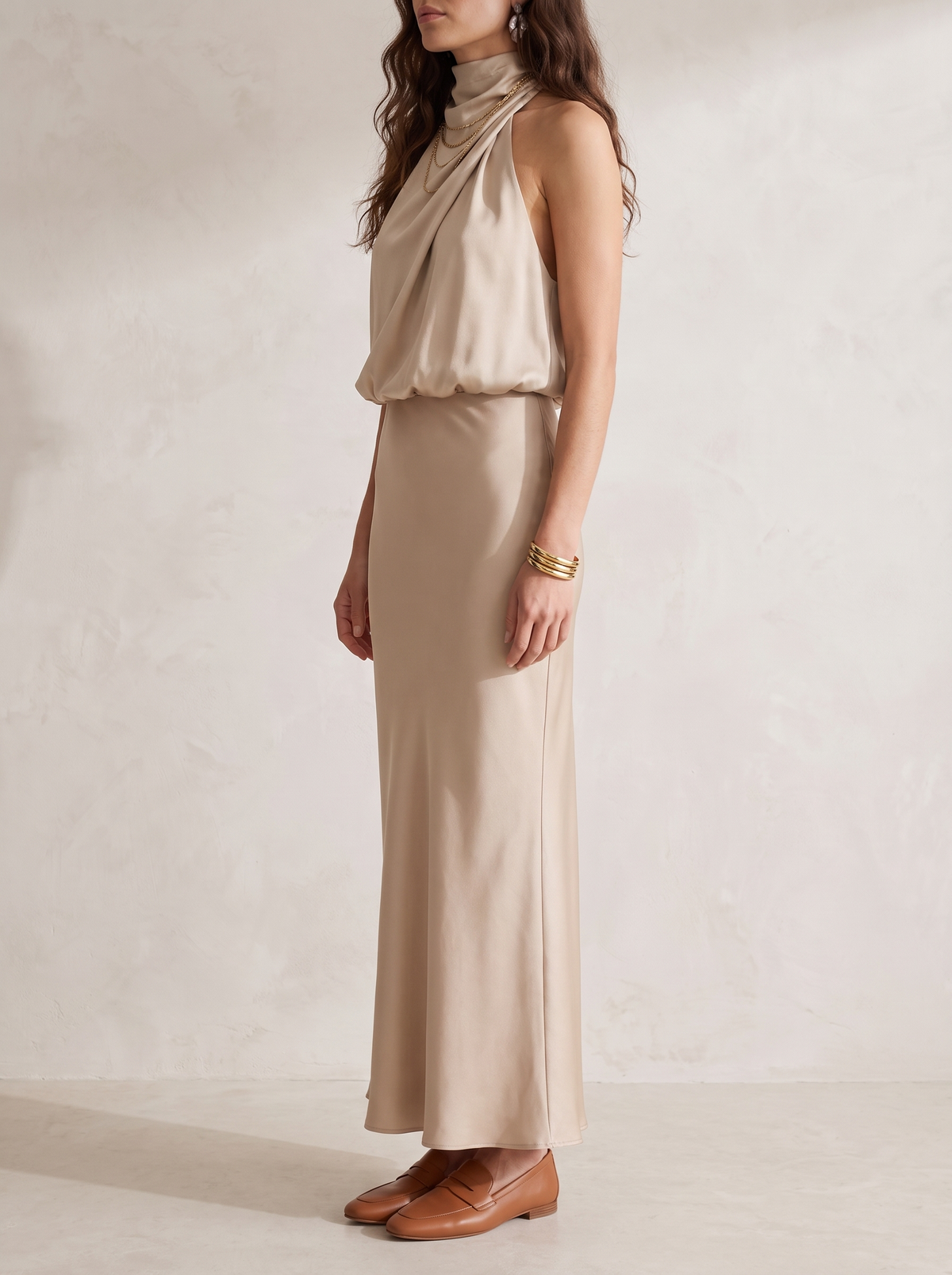 Nopal | Draped Neck Midi Dress